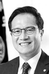 [국제신문/시사난장] 부울경, 행정통합보다 연대와 협치의 길로-최우용 법학전문대학원 교수